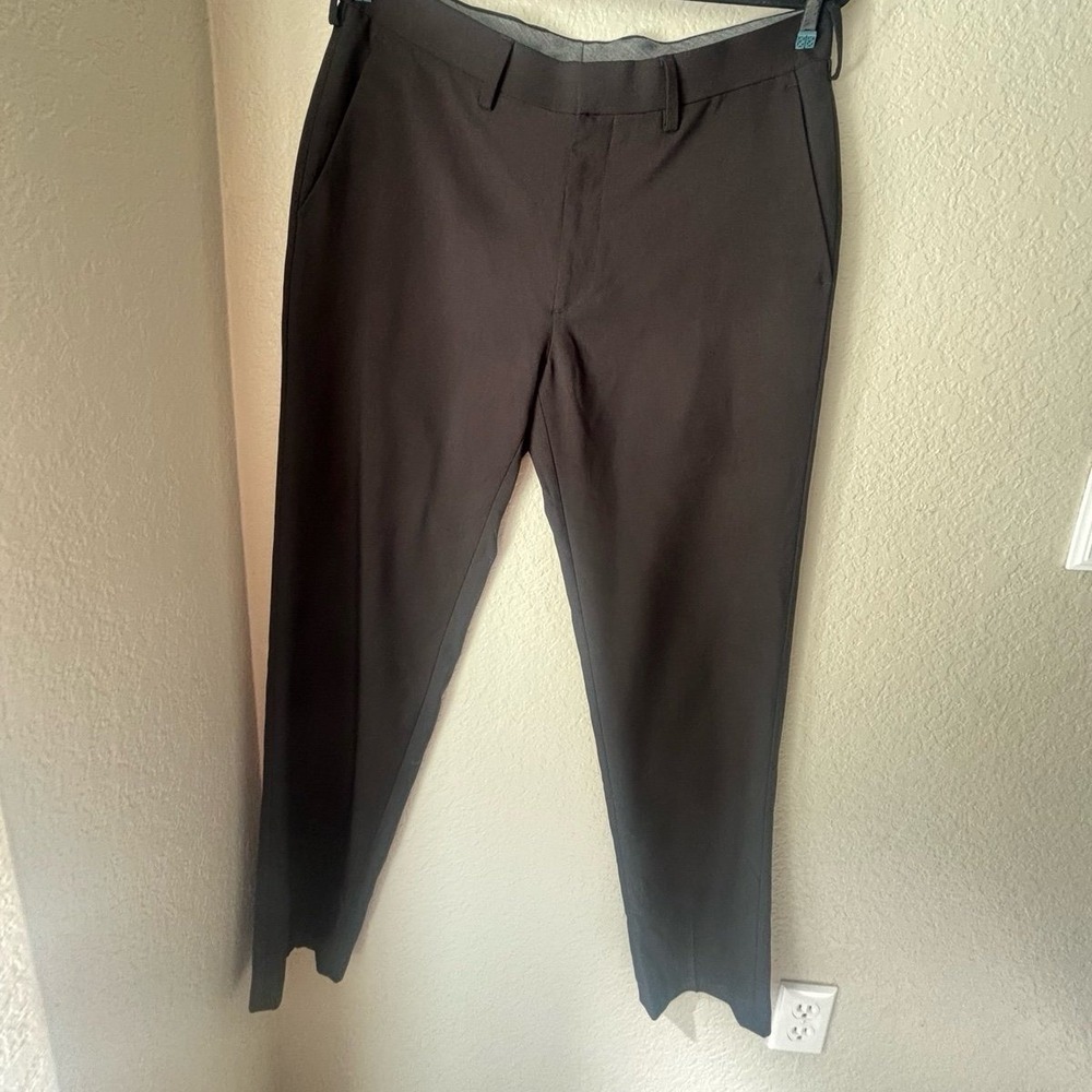 Haggar Slim Fit‎ Dress Pants.  Size 32X32